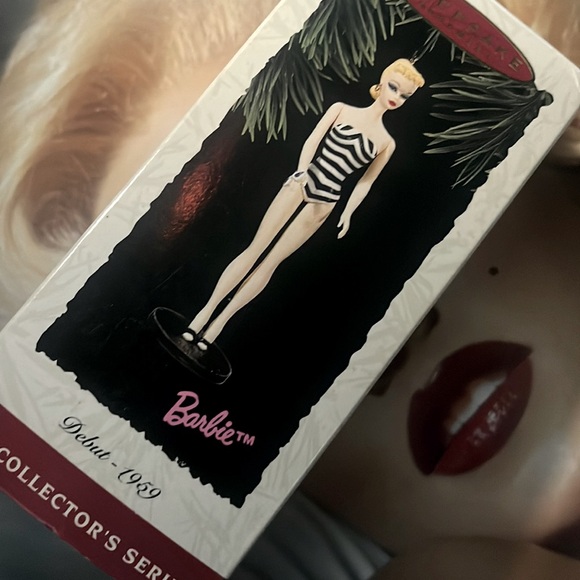 💋👱🏻‍♀️•🎄 BARBIE x Holiday Collection x 1994 Vibes• 👱🏻‍♀️💋